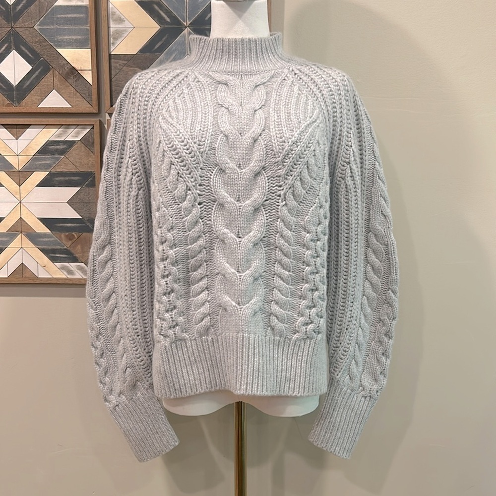 Banana Republic Cashmere Cable-Knit Sweater Heather Grey Small